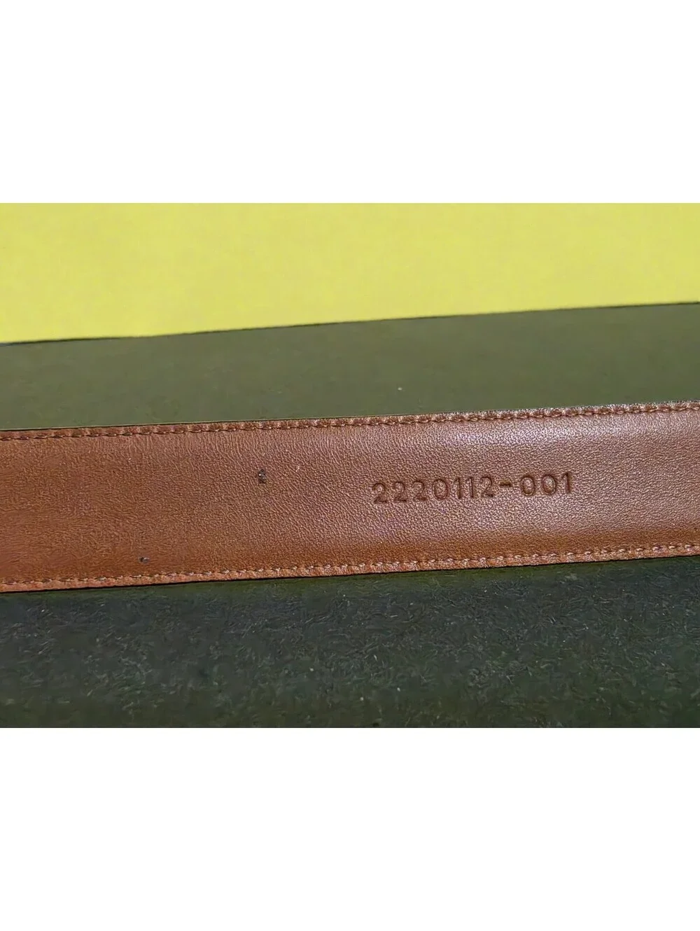RALPH LAUREN - WOMENS BLACK LEATHER BELT - SIZE Medium